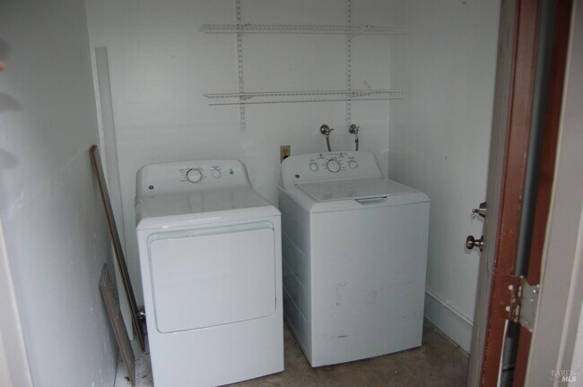 Building Photo - 77 El Toro Ct