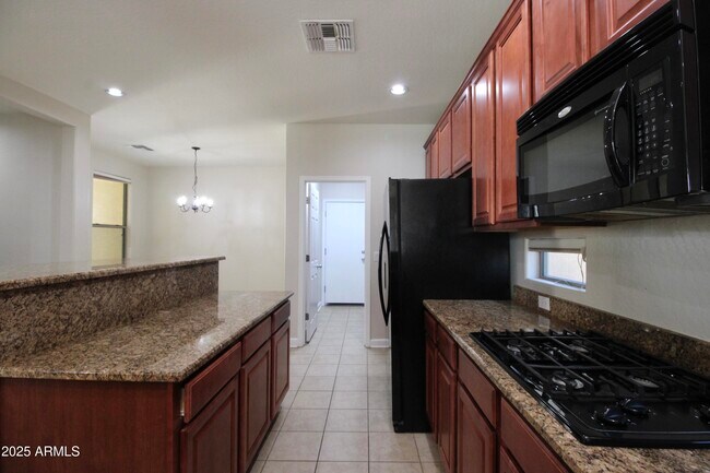 Building Photo - 22310 E Creekside Ct