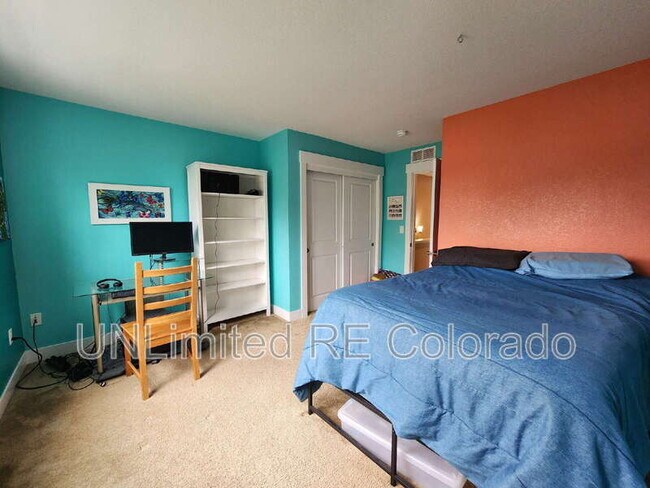 Building Photo - 612 Hoyt Ln