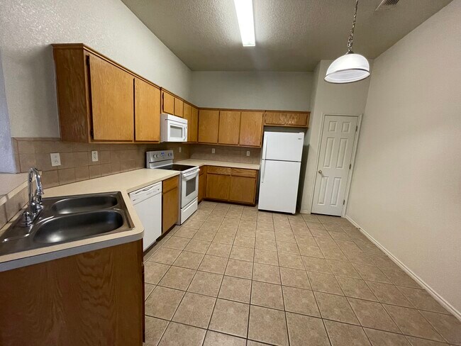 Building Photo - 201 Dale Earnhardt Dr