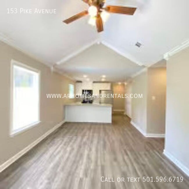 Building Photo - 153 Pike Ave