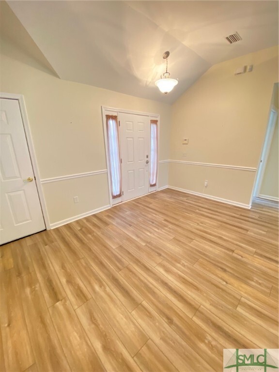 Building Photo - 117 Hopeland Dr