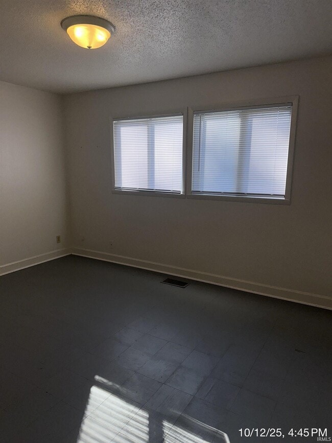 Building Photo - 1531 Forbes Ave