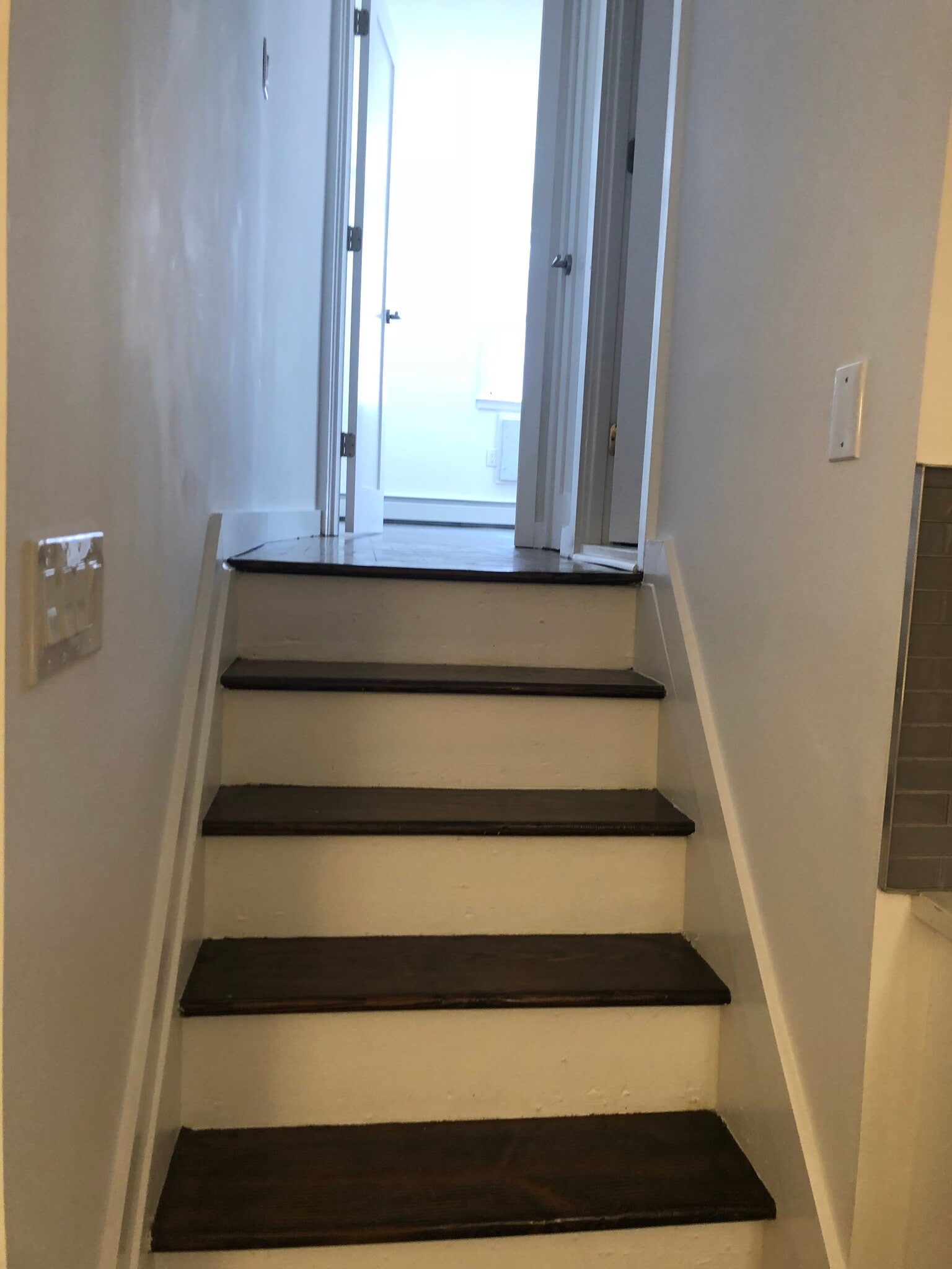 Building Photo - 5 Paerdegat 15th St