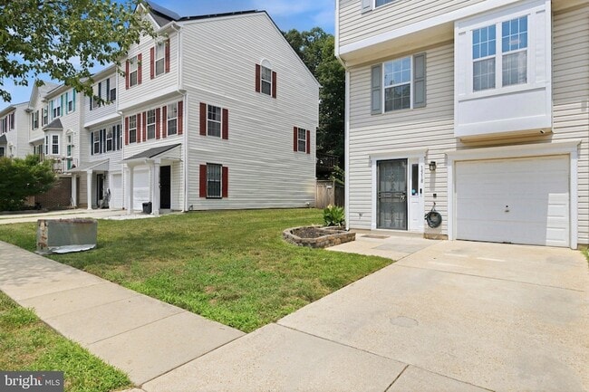 Building Photo - 1518 Deep Gorge Ct