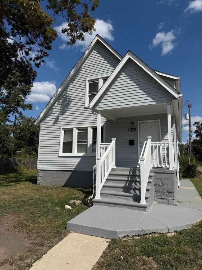 Building Photo - 16508 Turner St