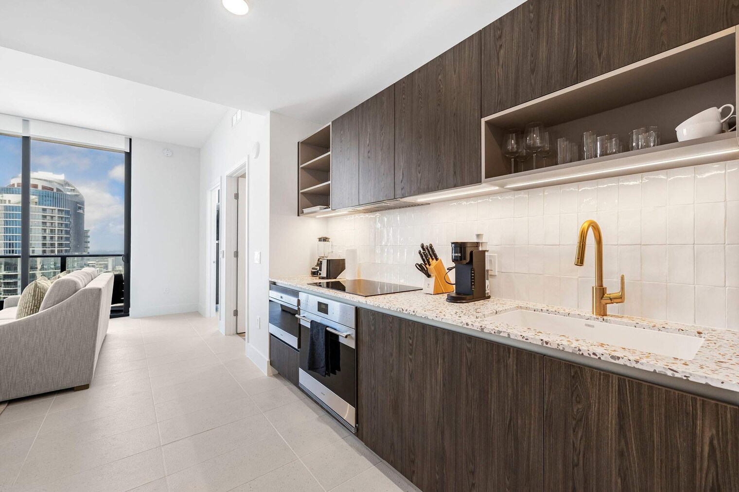 Building Photo - 159 NE 6th St