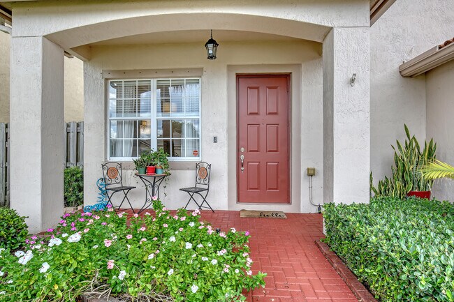 Building Photo - 10751 Oak Bend Way