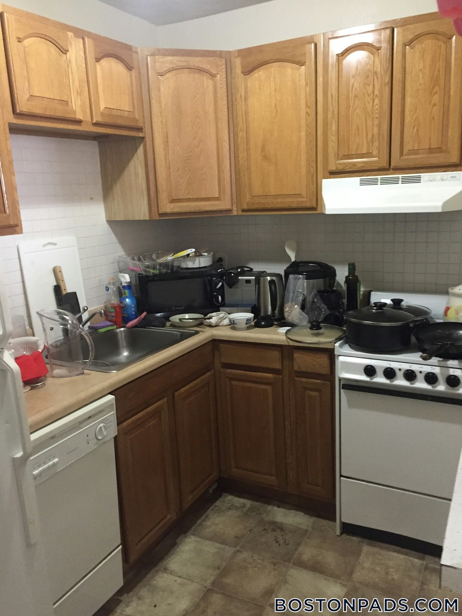 Building Photo - 34 Gardner St