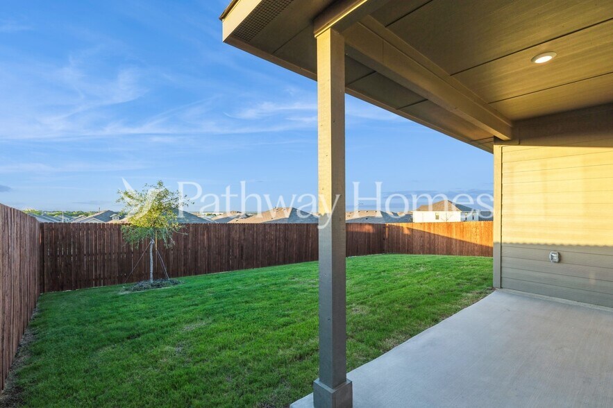 Building Photo - 9708 Olanta Trl