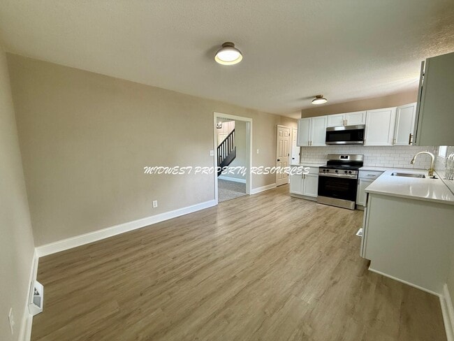 Building Photo - Beautifully Remodeled 4 Bedroom, 3 Bath Home