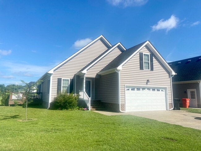 Building Photo - 532 Millbrooke Cir