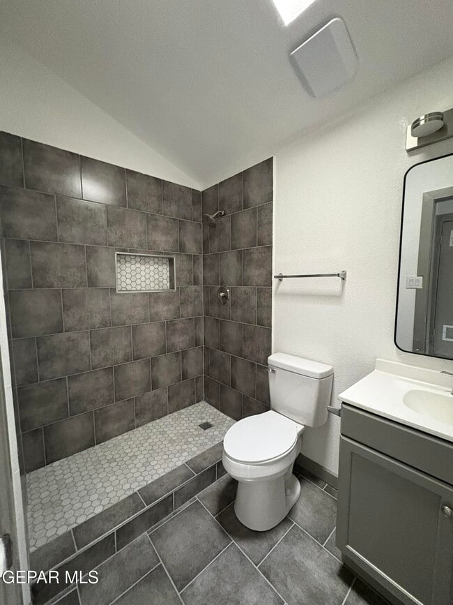 Building Photo - 11415 Sundrop Ct