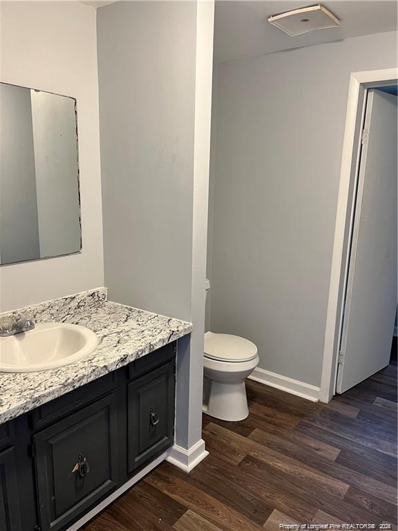 Building Photo - 618 Dashland Dr