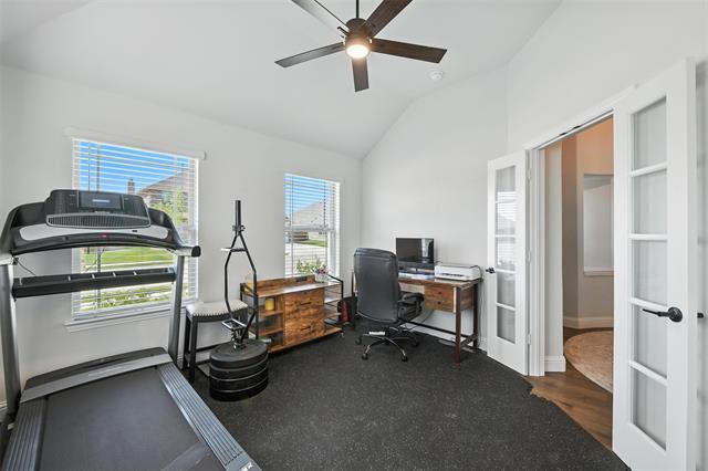 Building Photo - 1012 Emerald Trce Dr