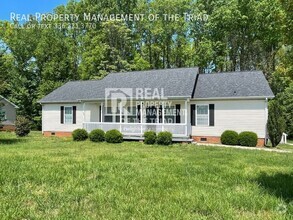 Building Photo - 8004 Smithstone Ct