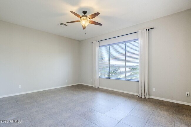 Building Photo - 2910 W Donatello Dr