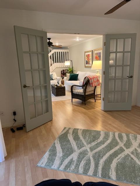 Building Photo - 301 SE Castle Ct