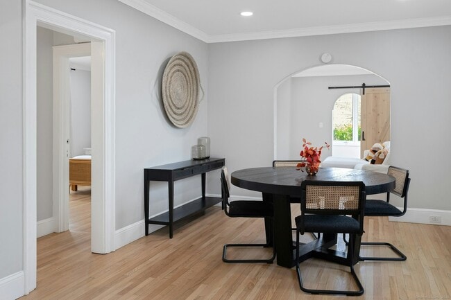 Building Photo - 137 Rock Spring Rd