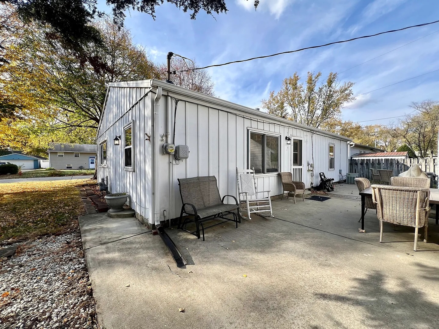 Building Photo - 1012 Scottsdale Dr