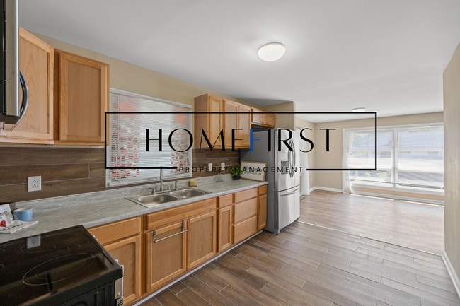 Building Photo - 40 Garner St