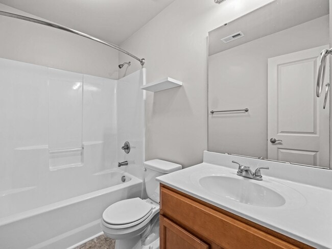 Building Photo - Boyington Place End Unit