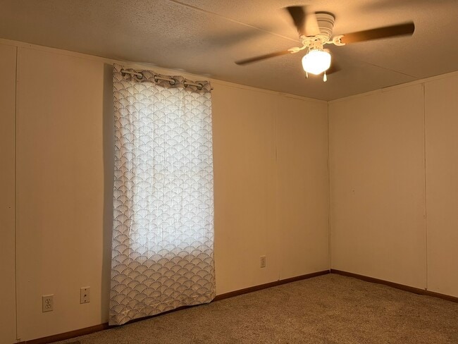 Building Photo - 12732 Pecan Tree Ct