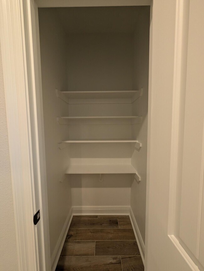 Building Photo - 35 Natureview Wy