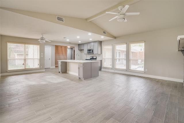 Building Photo - 3805 W Rochelle Rd