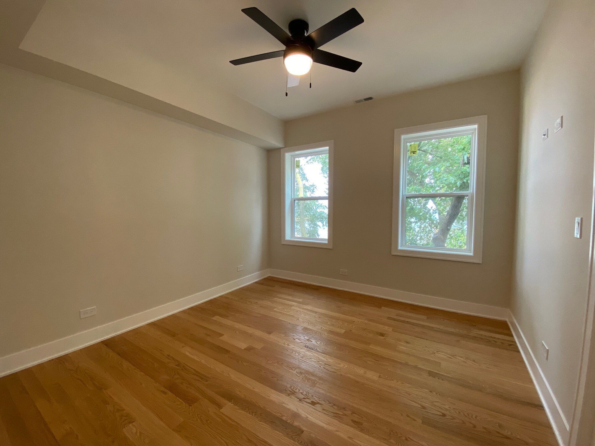 Building Photo - 1055 W Pratt Blvd