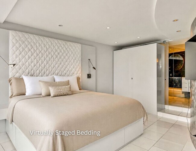 Building Photo - Designer Luxury. Iconic Views. Extraordinary Living.