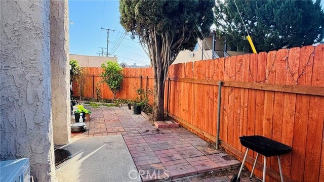 Building Photo - 14 El Dorado St