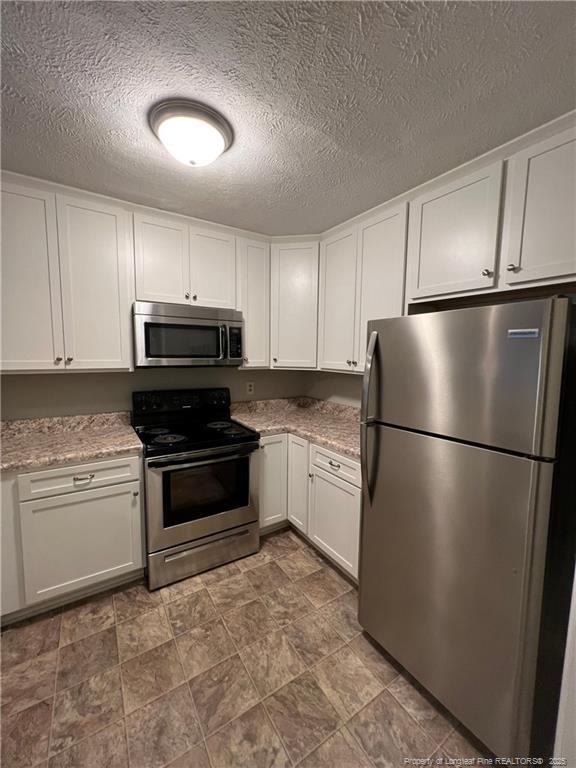 Building Photo - 1190 Wrenwood Ct