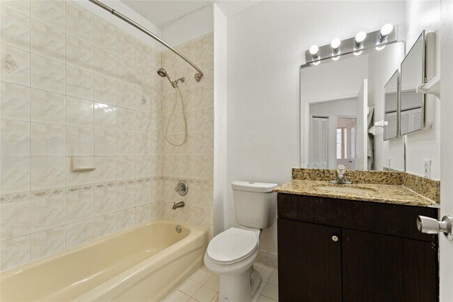 Building Photo - Northwest 51st Lane, Doral, FL 33178 - 3 BR 2.5 BA house