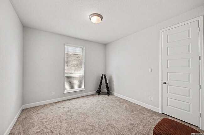 Building Photo - 14422 Hondo Knot