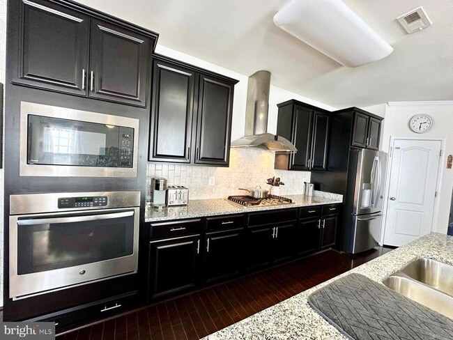 Building Photo - 23615 Rose Leigh Terrace