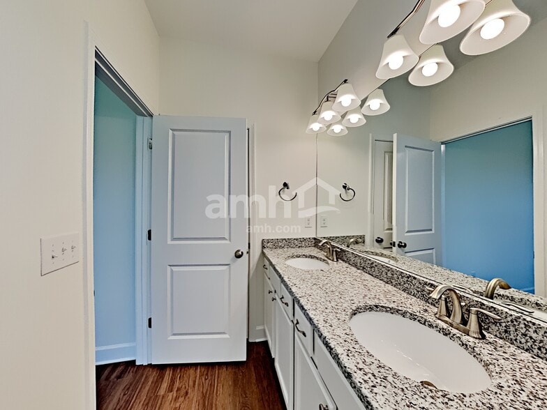 Building Photo - 2806 Wilder Meadows Ln