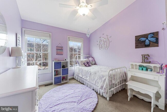 Building Photo - 12165 Abbey Glen Ct