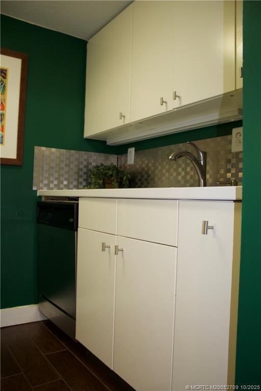 Building Photo - 3792 NE Ocean Blvd