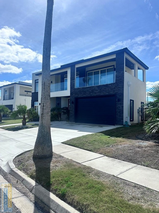 Building Photo - 154 Oleander Dr