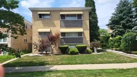 Building Photo - 1806 S Mannheim Rd