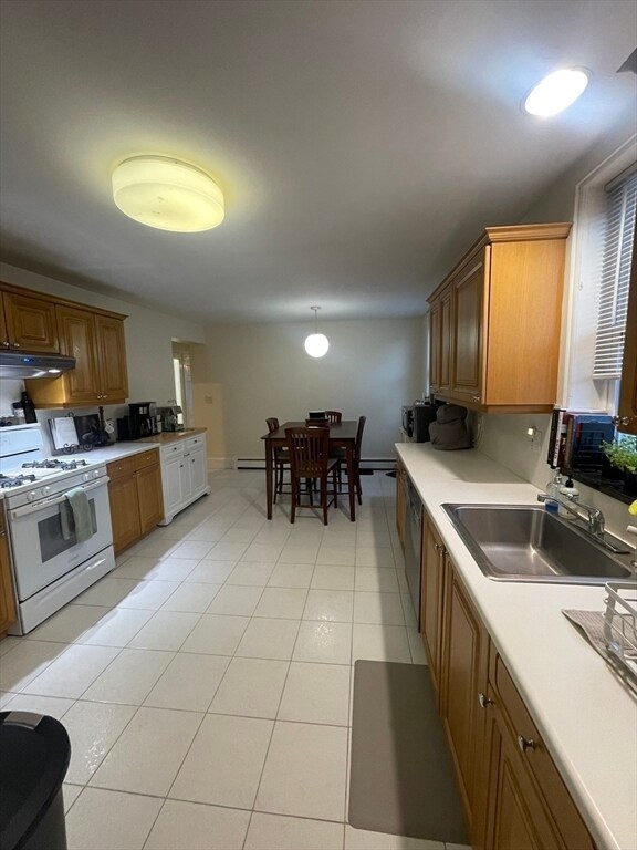 Building Photo - 674 Boylston St