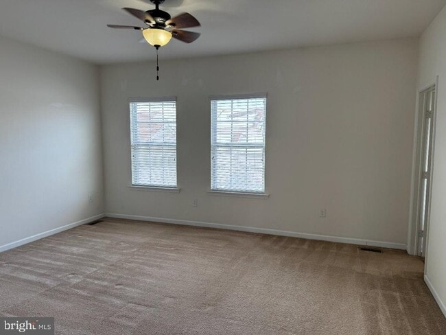 Building Photo - 1113 S Olmsted Pkwy