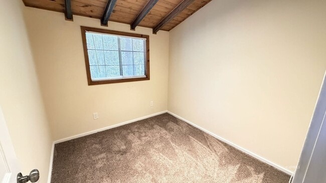 Building Photo - 54080 Pine Crest Ave