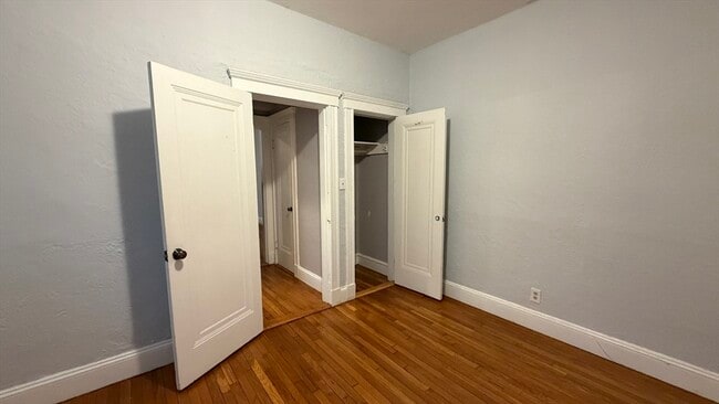 Building Photo - 1945 Commonwealth Ave