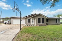 Building Photo - 9946 Algiers Rd