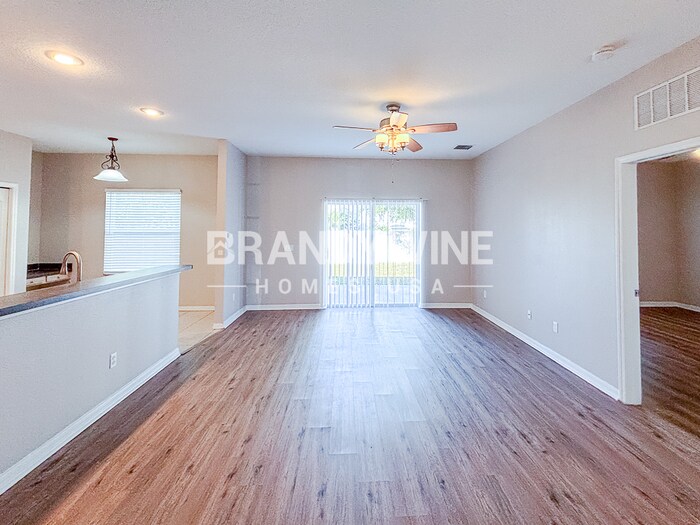 Building Photo - 1837 Atlantic Dr