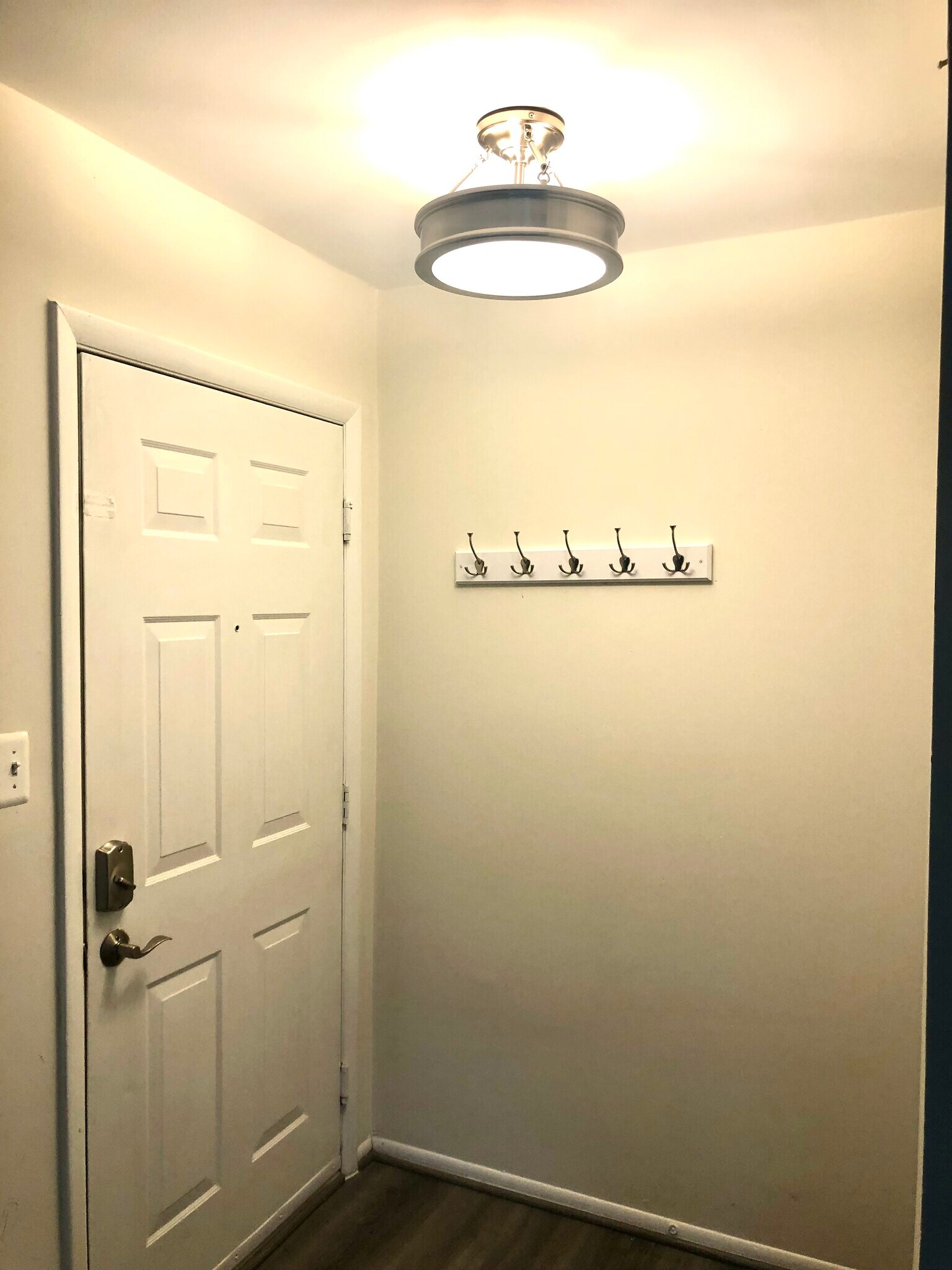 Entrance - 1734 Ascot Way