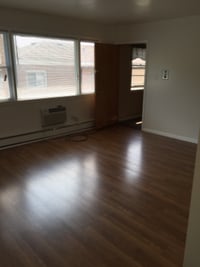 Building Photo - 5712 W Park Ave