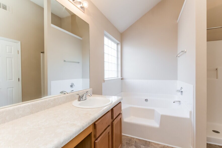 Building Photo - 4063 Percheron Ln SW